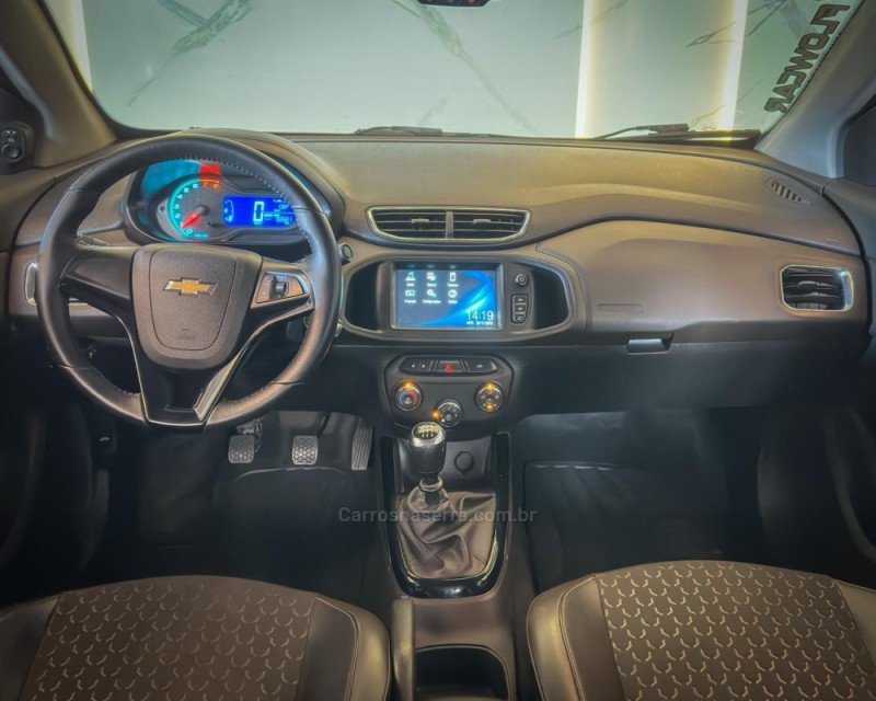 PRISMA 1.4 MPFI LTZ 8V FLEX 4P MANUAL - 2017 - GARIBALDI