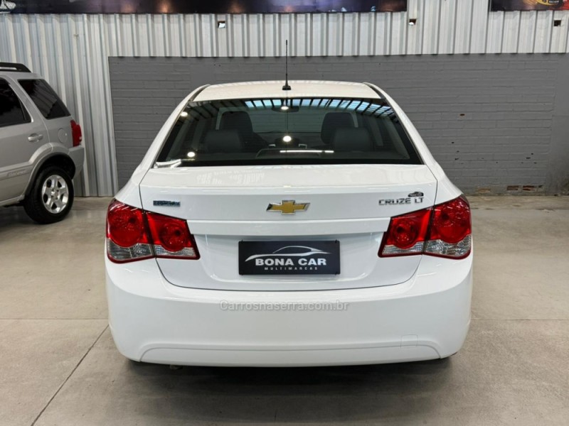 CRUZE 1.8 LT 16V FLEX 4P AUTOMÁTICO - 2015 - CAXIAS DO SUL