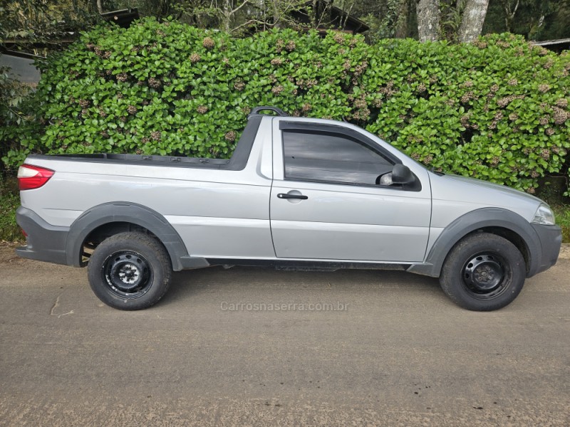 FIAT - STRADA - 2020/2020 - Prata - R$ 58.000,00