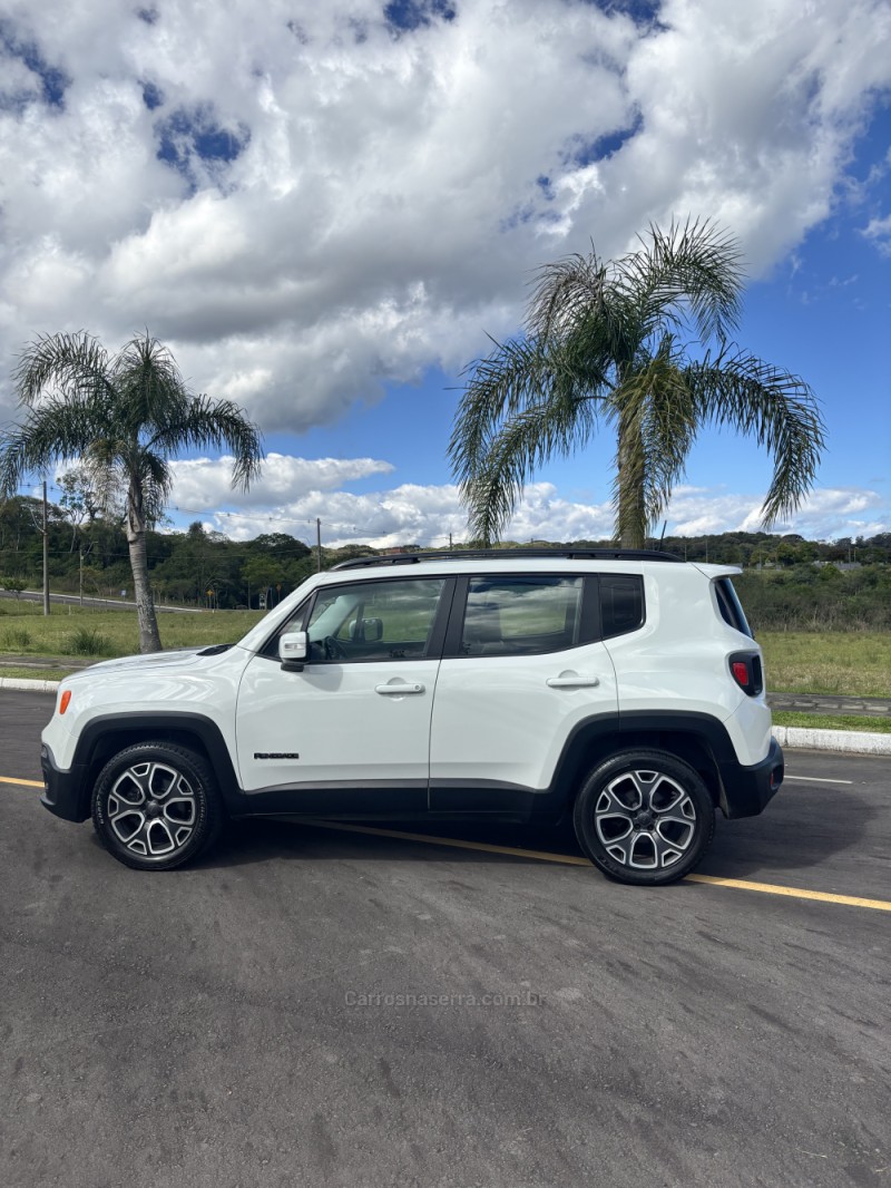 RENEGADE 1.8 16V FLEX LONGITUDE 4P AUTOMÁTICO - 2018 - CARLOS BARBOSA
