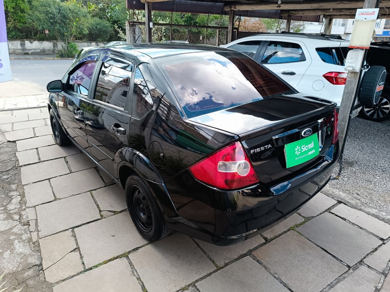 FIESTA 1.6 ROCAM SEDAN 8V FLEX 4P MANUAL - 2010 - BENTO GONçALVES