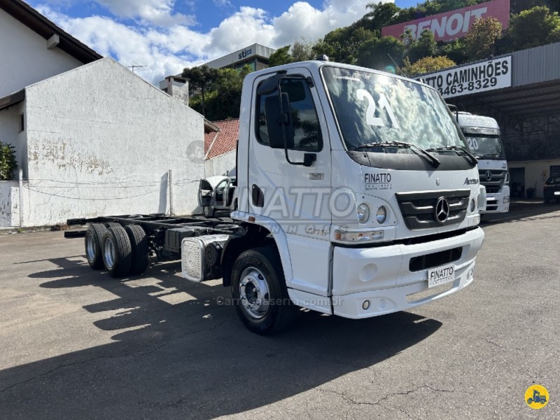 ACCELO 1316 6X2 - 2021 - GARIBALDI