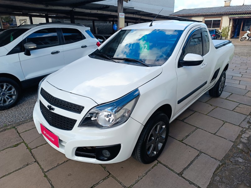 MONTANA 1.4 MPFI LS CS 8V FLEX 2P MANUAL