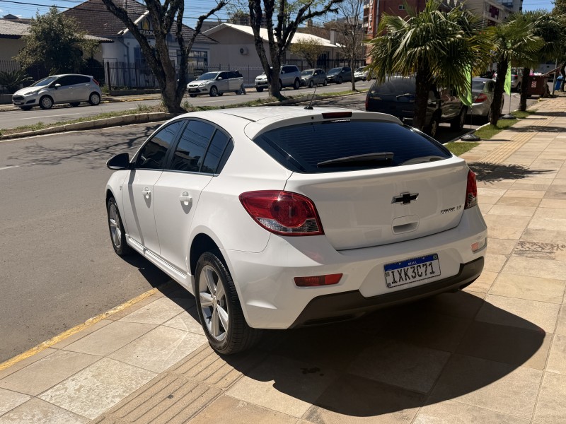 CRUZE 1.8 LT 16V FLEX 4P AUTOMÁTICO - 2016 - FARROUPILHA