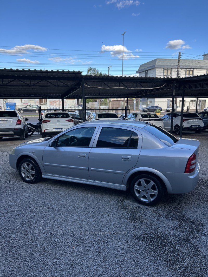 ASTRA 2.0 MPFI CD 8V GASOLINA 4P MANUAL - 2003 - CARAZINHO