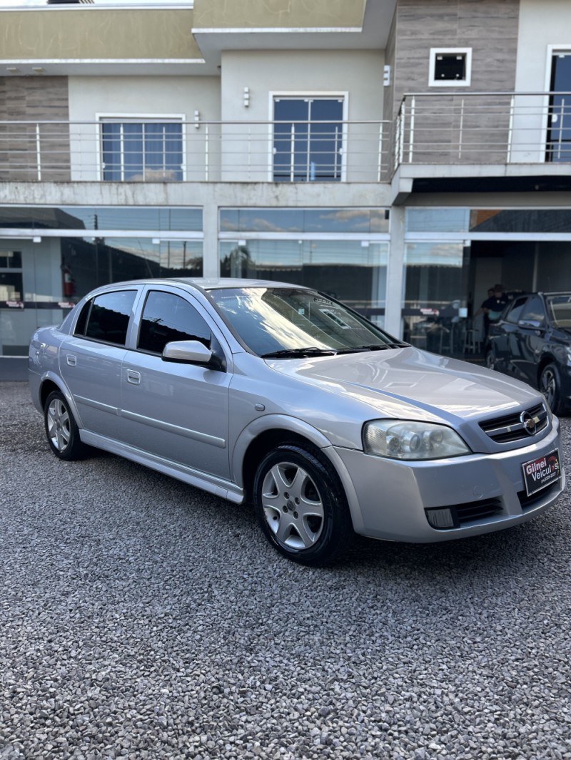 ASTRA 2.0 MPFI CD 8V GASOLINA 4P MANUAL - 2003 - CARAZINHO