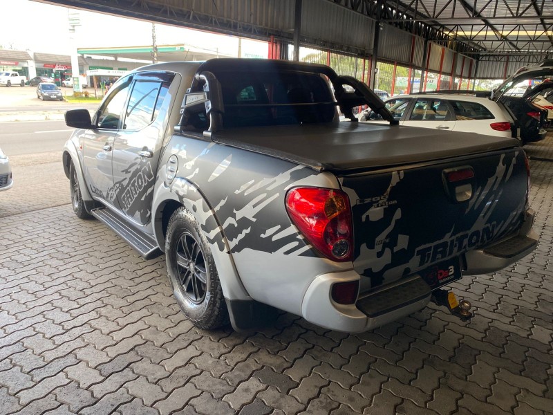 L200 TRITON 3.2 HPE 4X4 CD 16V TURBO INTERCOOLER DIESEL 4P AUTOMÁTICO - 2010 - CAXIAS DO SUL