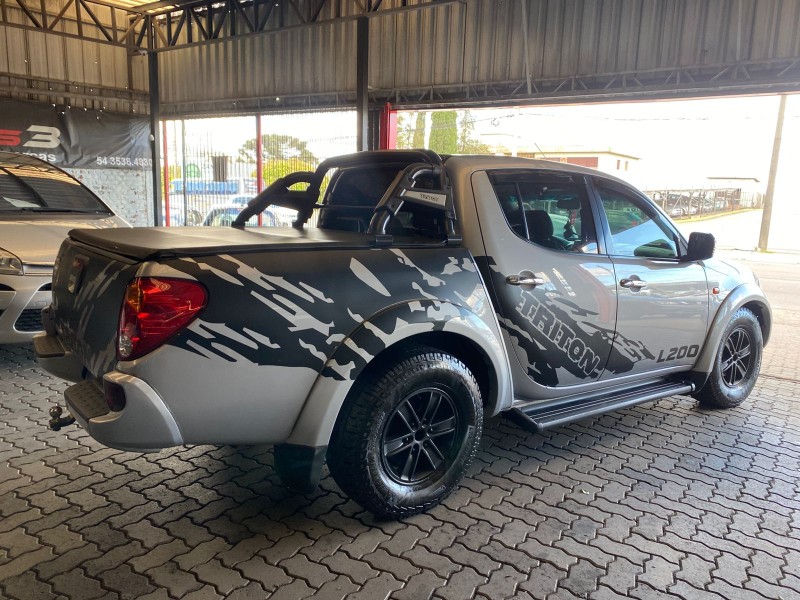 L200 TRITON 3.2 HPE 4X4 CD 16V TURBO INTERCOOLER DIESEL 4P AUTOMÁTICO - 2010 - CAXIAS DO SUL