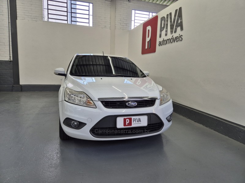 FOCUS 1.6 GLX 16V FLEX 4P MANUAL
