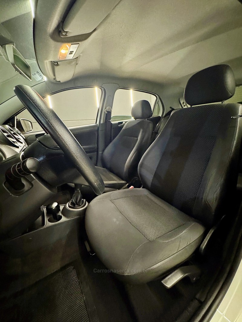 GOL 1.0 MI TRENDLINE 8V FLEX 4P MANUAL - 2015 - PASSO FUNDO