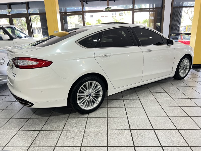 FUSION 2.0 TITANIUM AWD 16V GASOLINA 4P AUTOMÁTICO - 2014 - CAXIAS DO SUL