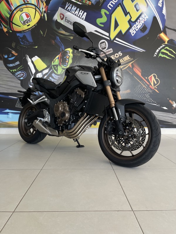 CB 650R  - 2022 - PASSO FUNDO