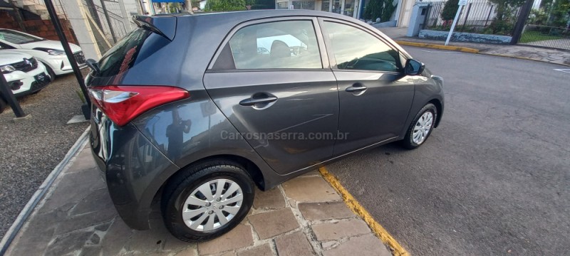 HB20 1.6 COMFORT 16V FLEX 4P MANUAL - 2013 - PICADA CAFé