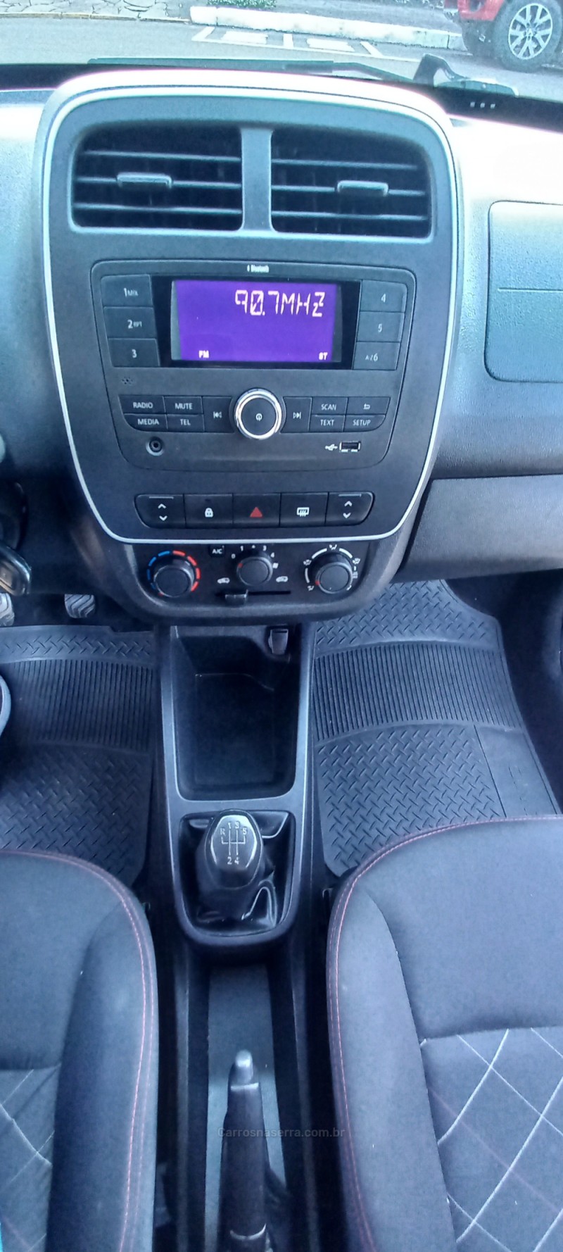 KWID 1.0 12V SCE FLEX ZEN MANUAL - 2019 - PICADA CAFé