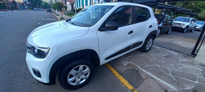 KWID 1.0 12V SCE FLEX ZEN MANUAL