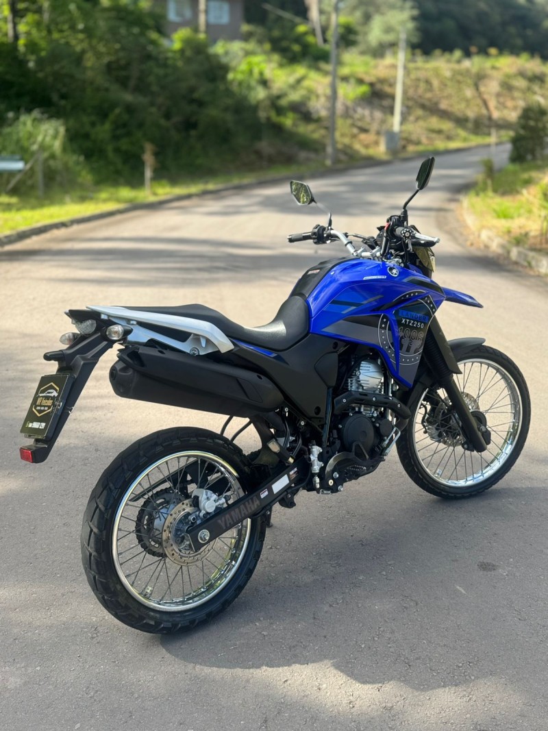 XTZ 250 LANDER - 2023 - BENTO GONçALVES