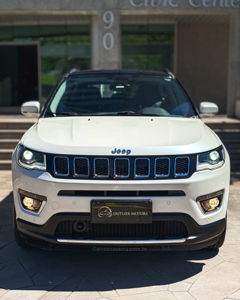 COMPASS 2.0 16V FLEX LIMITED AUTOMÁTICO - 2018 - NOVO HAMBURGO