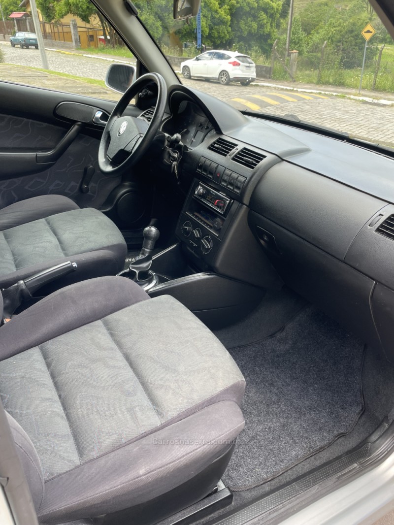 PARATI 1.8 MI 8V GASOLINA 4P MANUAL G.III - 2001 - BENTO GONçALVES