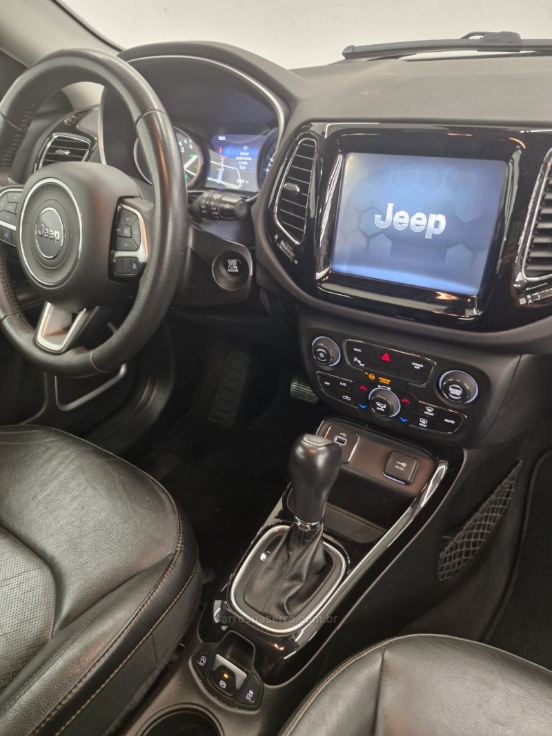 COMPASS 2.0 16V FLEX LIMITED AUTOMÁTICO - 2018 - CAXIAS DO SUL