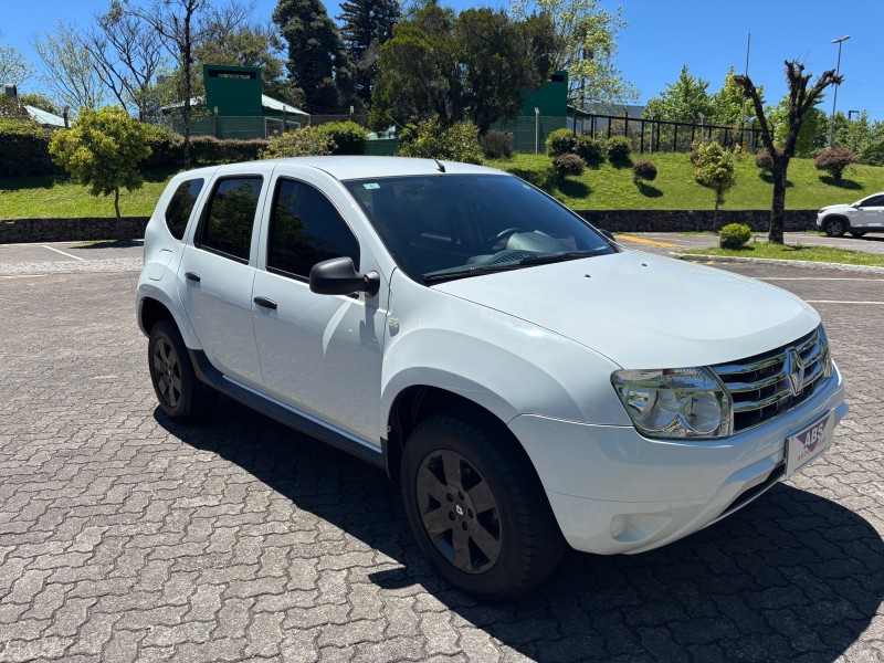 DUSTER 1.6 EXPRESSION 4X2 16V FLEX 4P MANUAL - 2014 - CAXIAS DO SUL