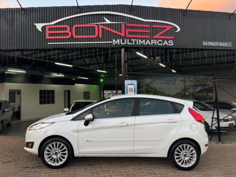 FIESTA 1.6 TITANIUM HATCH 16V FLEX 4P AUTOMÁTICO - 2014 - TAPEJARA