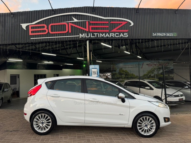 FIESTA 1.6 TITANIUM HATCH 16V FLEX 4P AUTOMÁTICO - 2014 - TAPEJARA