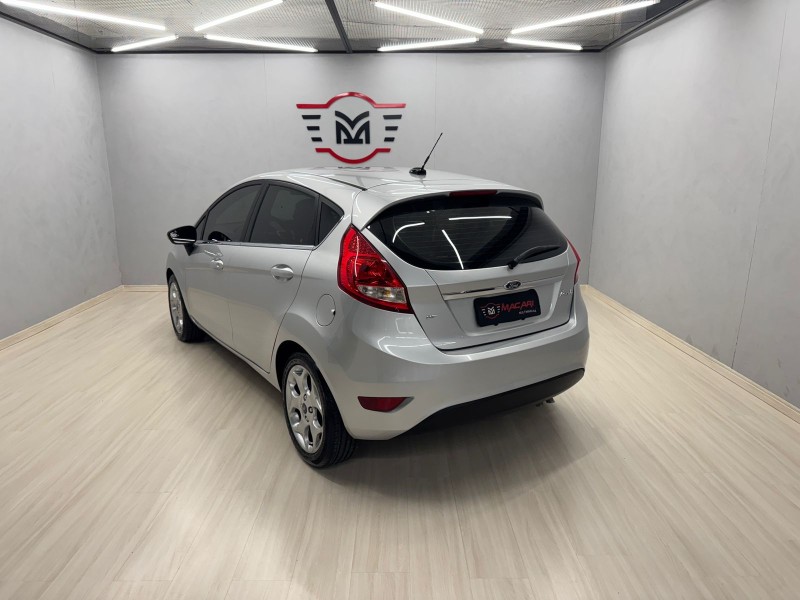 FIESTA 1.6 SE HATCH 16V FLEX 4P MANUAL - 2013 - CAXIAS DO SUL