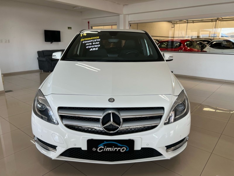 B 200 1.6 TURBO GASOLINA 4P AUTOMÁTICO - 2014 - TAQUARA