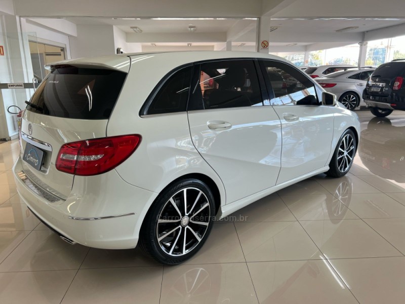 B 200 1.6 TURBO GASOLINA 4P AUTOMÁTICO - 2014 - TAQUARA