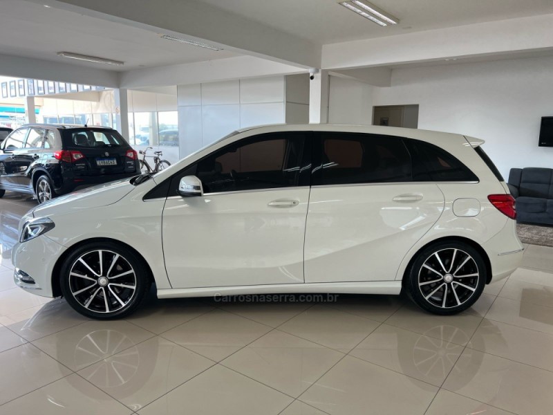 B 200 1.6 TURBO GASOLINA 4P AUTOMÁTICO - 2014 - TAQUARA