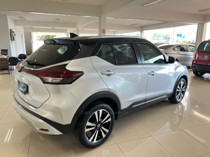 KICKS 1.6 ADVANCE 16V FLEX 4P AUTOMÁTICO - 2022 - TAQUARA