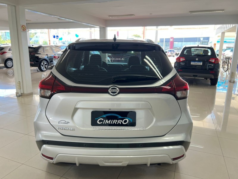 KICKS 1.6 ADVANCE 16V FLEX 4P AUTOMÁTICO - 2022 - TAQUARA