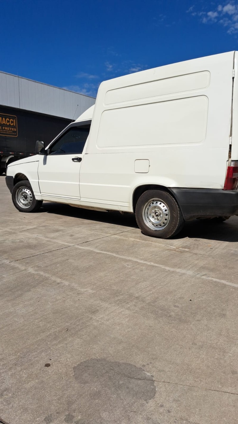 FIORINO 1.3 FURGÃO 8V GASOLINA 2P MANUAL - 2010 - CAXIAS DO SUL