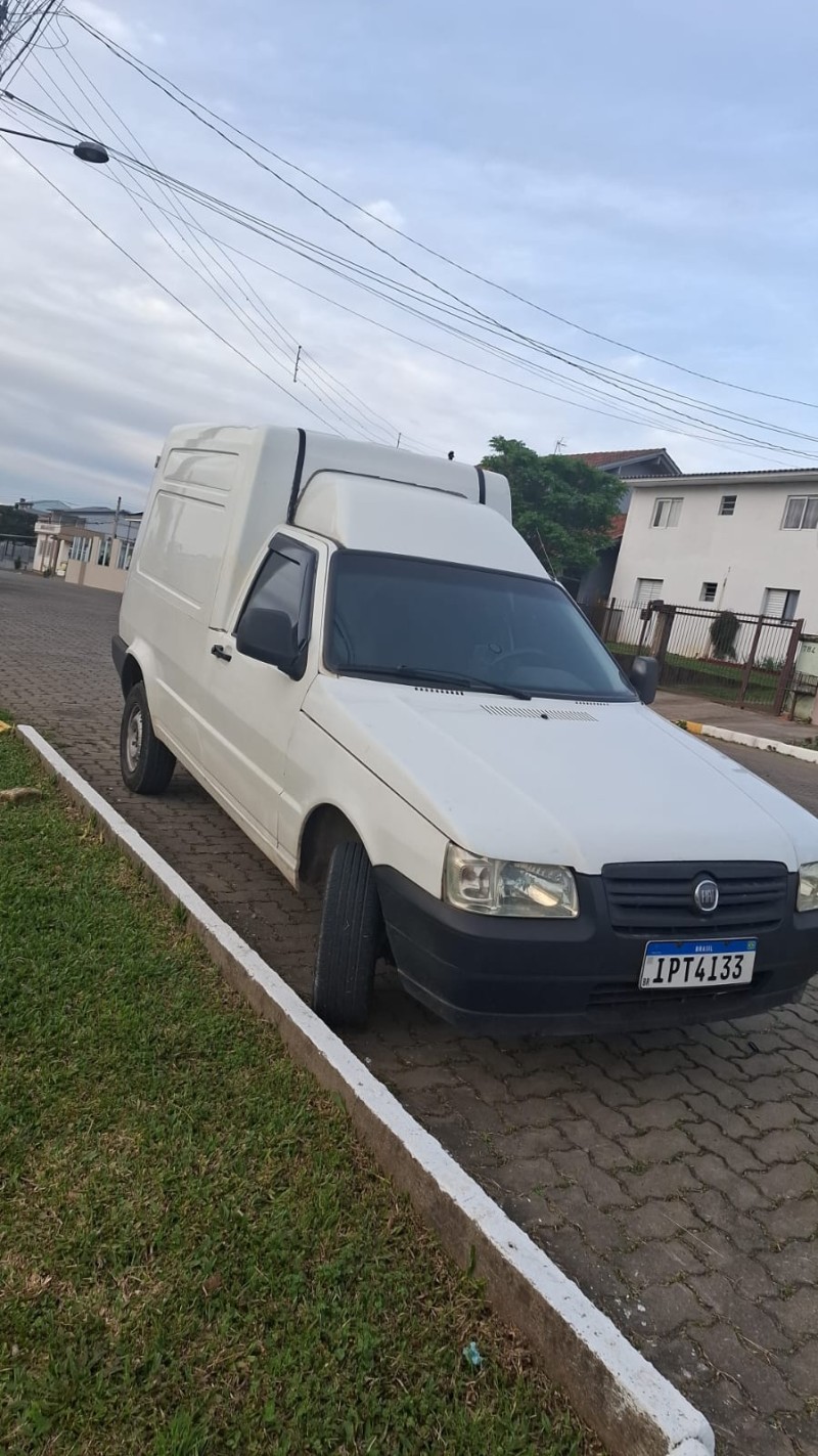 FIORINO 1.3 FURGÃO 8V GASOLINA 2P MANUAL - 2010 - CAXIAS DO SUL
