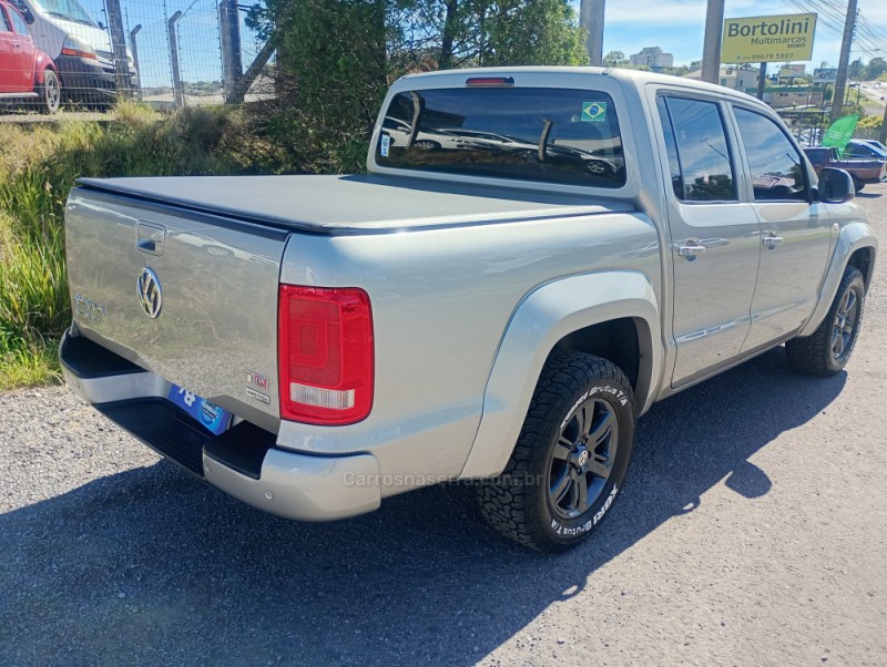 AMAROK 2.0 TRENDLINE 4X4 CD 16V TURBO INTERCOOLER DIESEL 4P AUTOMÁTICO - 2014 - FARROUPILHA