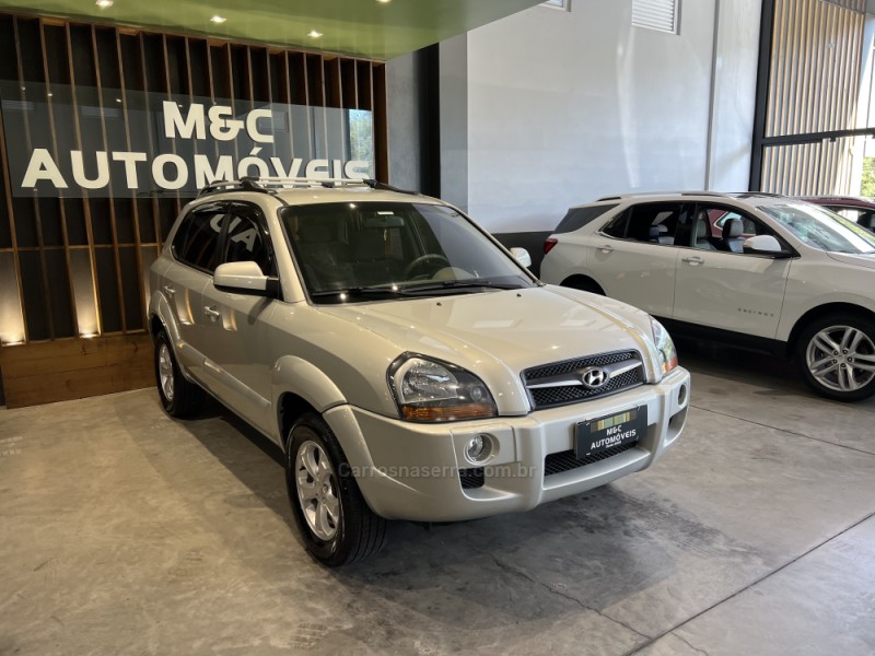 TUCSON 2.0 MPFI GLS 16V 143CV 2WD FLEX 4P AUTOMÁTICO - 2013 - CAXIAS DO SUL