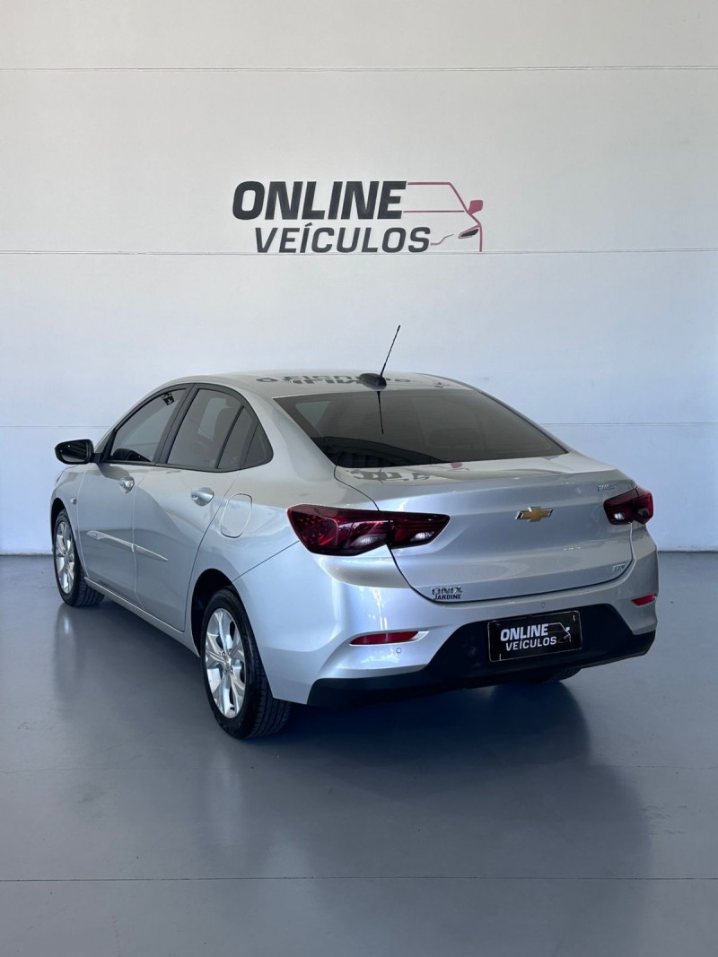 ONIX 1.0 LTZ 12V TURBO FLEX 4P MANUAL - 2023 - FARROUPILHA