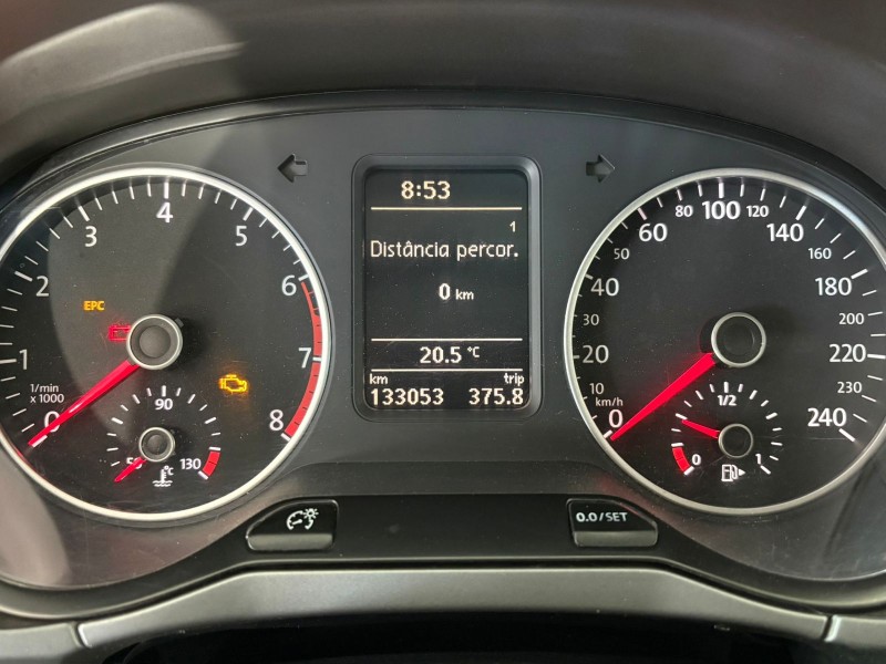 FOX 1.6 MSI TRENDLINE 8V FLEX 4P MANUAL - 2016 - FARROUPILHA