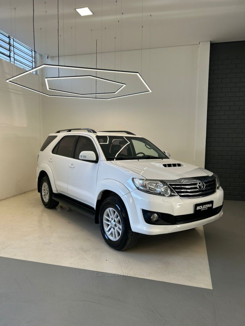 hilux sw4 3.0 srv 4x4 7 lugares 16v turbo intercooler diesel 4p automatico 2015 novo hamburgo