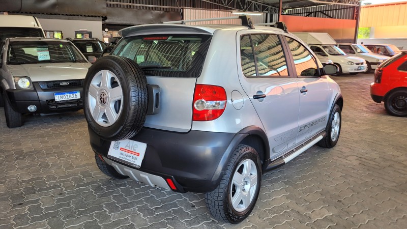 CROSSFOX 1.6 MI FLEX 8V 4P MANUAL - 2010 - GARIBALDI