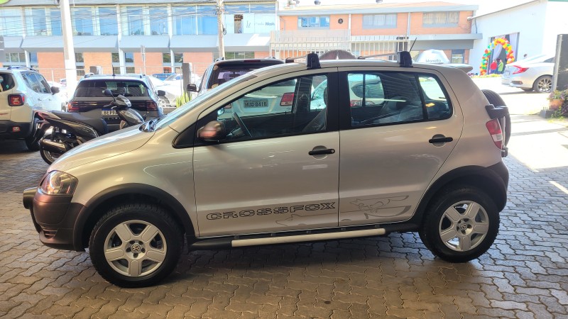 CROSSFOX 1.6 MI FLEX 8V 4P MANUAL - 2010 - GARIBALDI