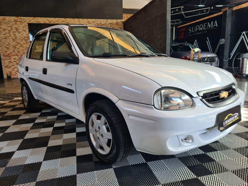 CLASSIC 1.0 VHC LIFE 8V FLEX 4P MANUAL - 2009 - FARROUPILHA