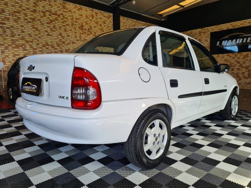 CLASSIC 1.0 VHC LIFE 8V FLEX 4P MANUAL - 2009 - FARROUPILHA