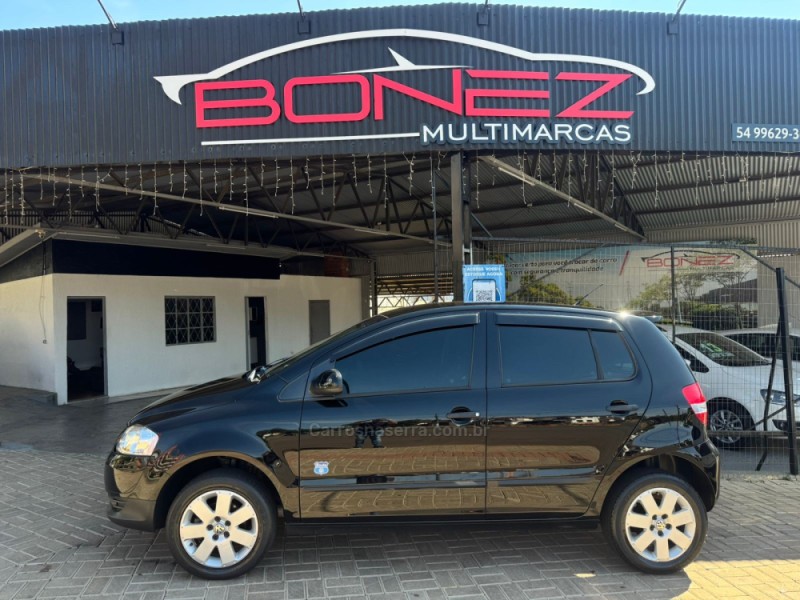 FOX 1.6 MI ROUTE 8V FLEX 4P MANUAL - 2009 - TAPEJARA