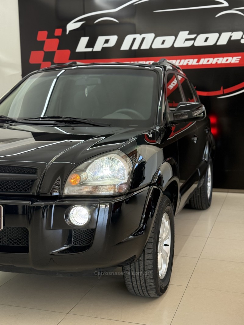 TUCSON 2.0 MPFI GLS 16V 143CV 2WD FLEX 4P AUTOMÁTICO - 2013 - FARROUPILHA