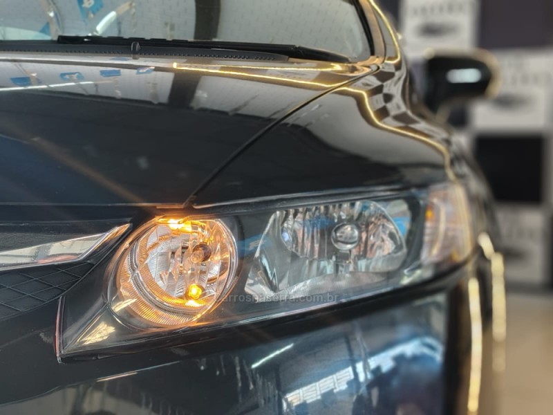 CIVIC 1.8 LXS 16V FLEX 4P MANUAL - 2009 - NOVO HAMBURGO