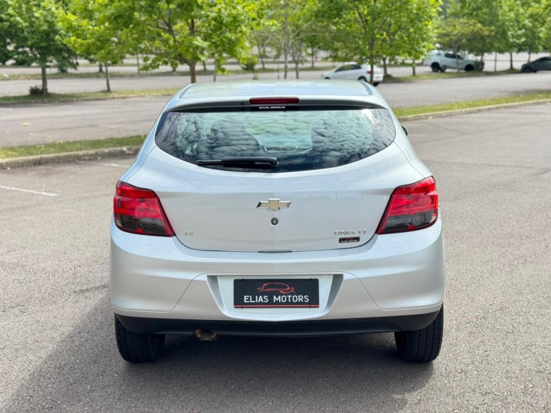 ONIX 1.4 MPFI LT 8V FLEX 4P MANUAL - 2014 - BENTO GONçALVES