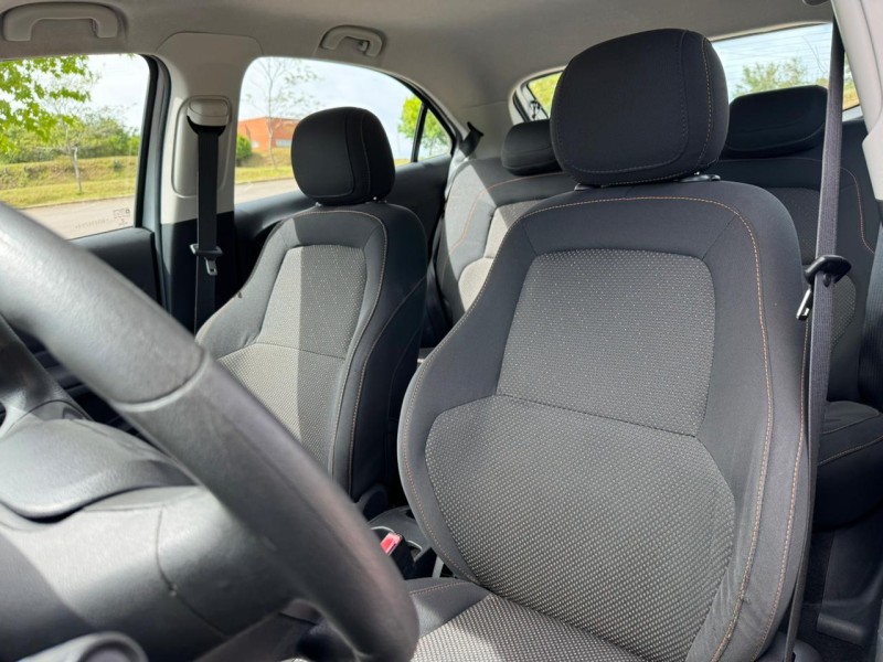 ONIX 1.4 MPFI LT 8V FLEX 4P MANUAL - 2014 - BENTO GONçALVES