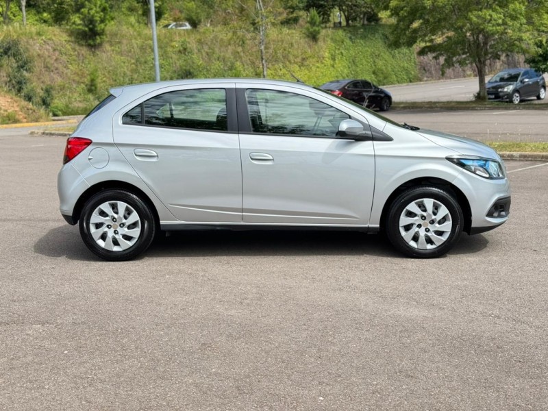 ONIX 1.4 MPFI LT 8V FLEX 4P MANUAL - 2014 - BENTO GONçALVES