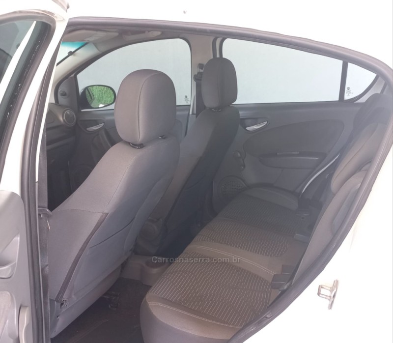 PALIO 1.0 MPI ATTRACTIVE 8V FLEX 4P MANUAL - 2016 - CAXIAS DO SUL